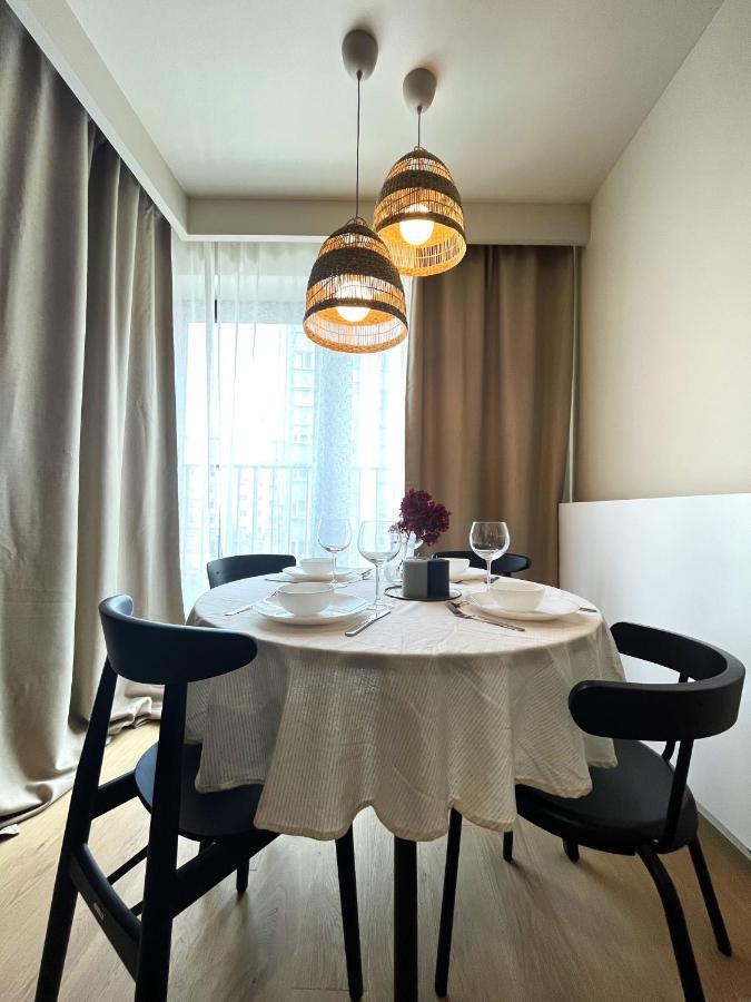 Wyszynskiego Apartment - Self Check-In 20H - Parking &Lift Breslavia Exterior foto