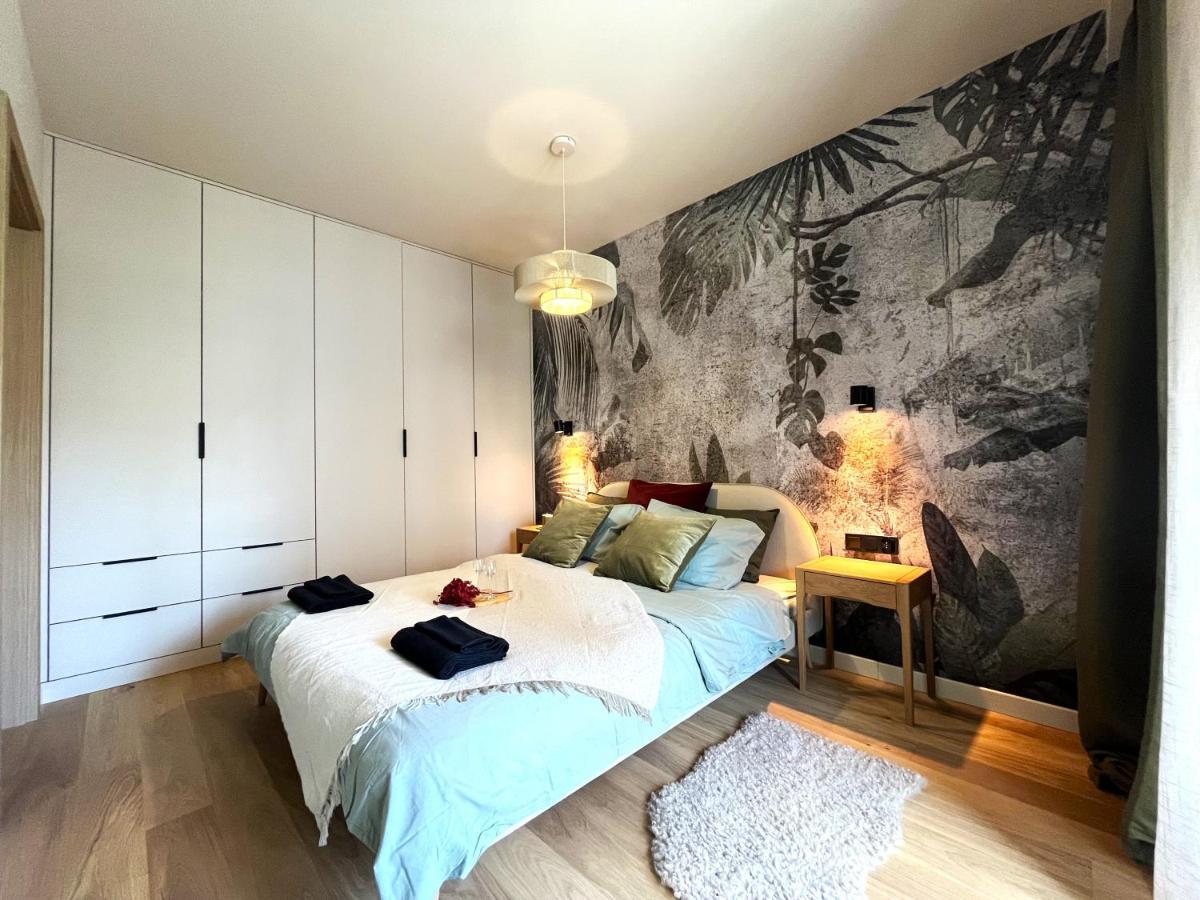Wyszynskiego Apartment - Self Check-In 20H - Parking &Lift Breslavia Exterior foto